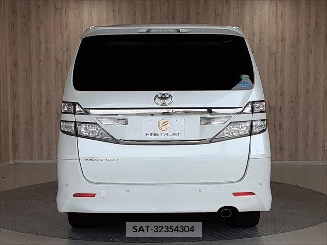 Toyota VELLFIRE 2012-10 339621-20