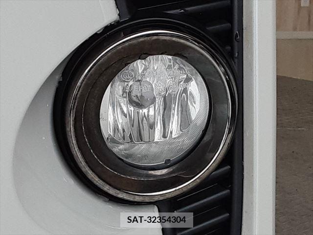 Toyota VELLFIRE 2012-10 339621-26