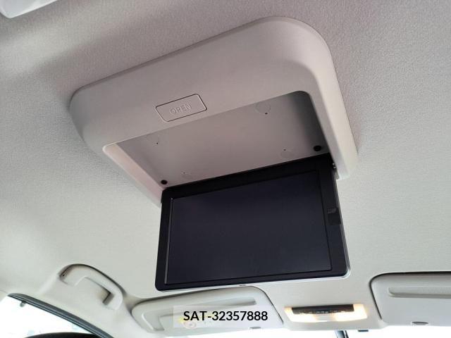 Nissan SERENA 2021-06 256464-19