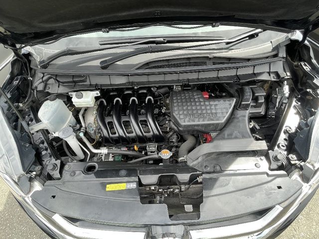 Nissan SERENA 2018-06 18375-27