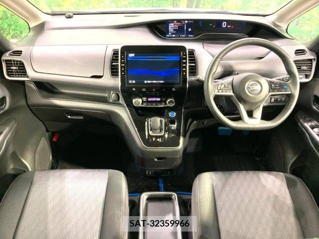 Nissan SERENA 2019-09 325048-1