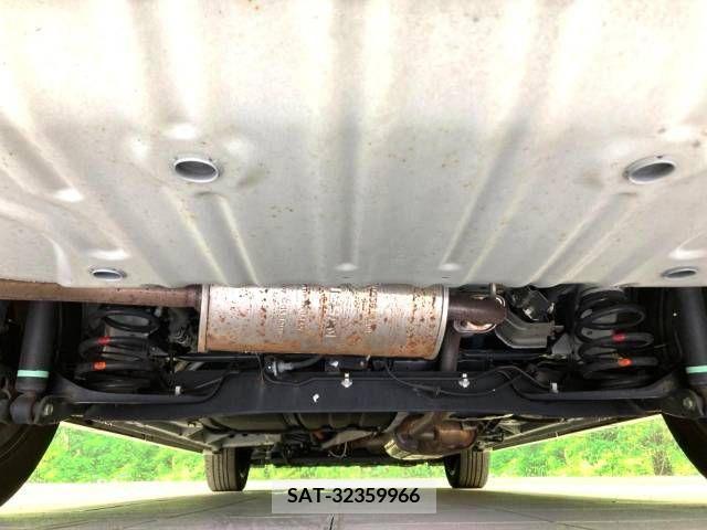 Nissan SERENA 2019-09 325048-19