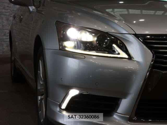Lexus LS 2012-12 276628-13