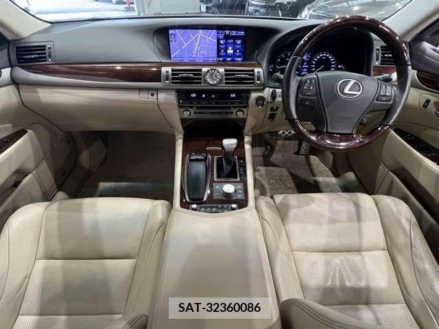 Lexus LS 2012-12 276628-16