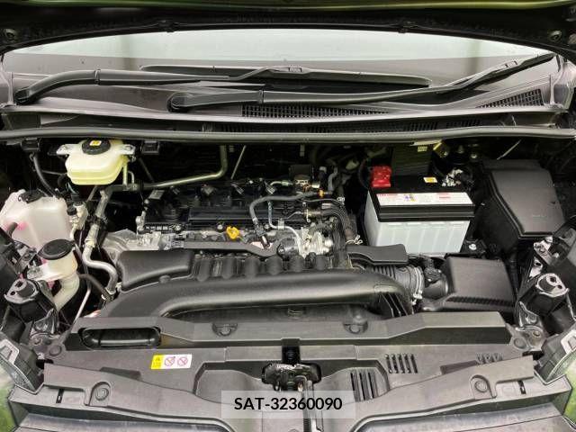 Toyota NOAH 2023-04 204538-18