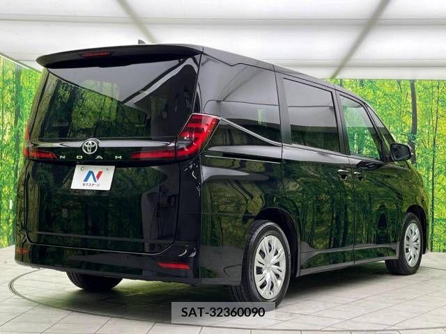 Toyota NOAH 2023-04 204538-17