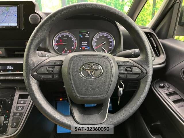 Toyota NOAH 2023-04 204538-11