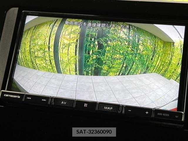 Toyota NOAH 2023-04 204538-4