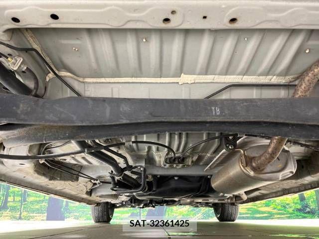 Honda N BOX CUSTOM 2018-08 338817-19