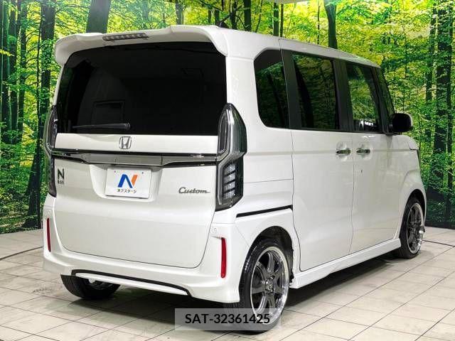 Honda N BOX CUSTOM 2018-08 338817-17