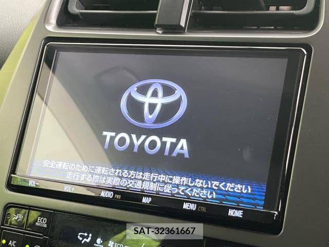 Toyota PRIUS 2022-04 332207-4