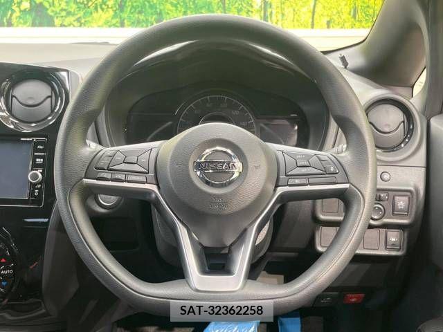 Nissan NOTE 2018-12 340932-11