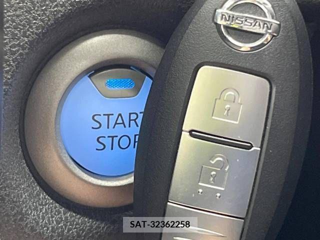 Nissan NOTE 2018-12 340932-7