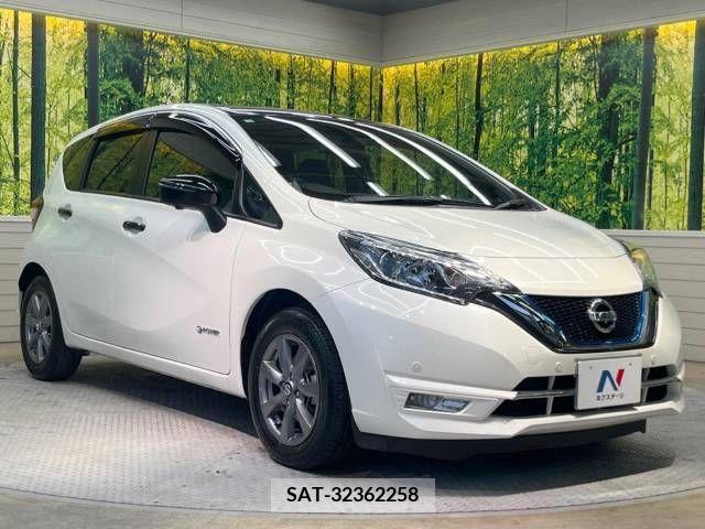 Nissan NOTE 2018-12 340932-16