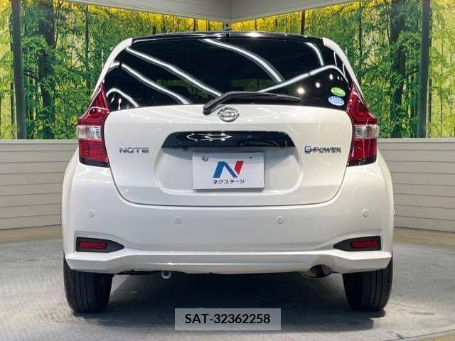 Nissan NOTE 2018-12 340932-15