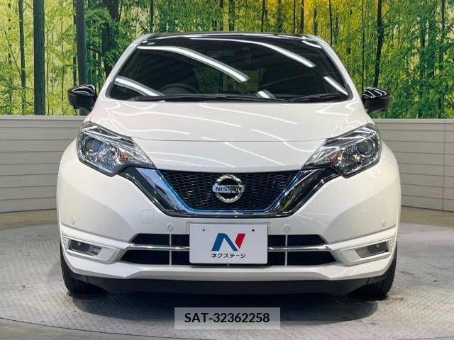 Nissan NOTE 2018-12 340932-14