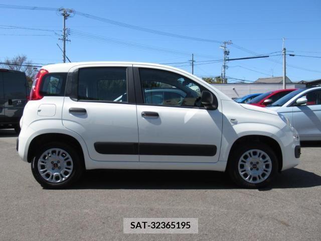Fiat PANDA 2023-01 380635-6