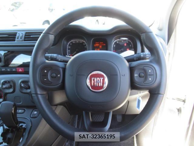 Fiat PANDA 2023-01 380635-18