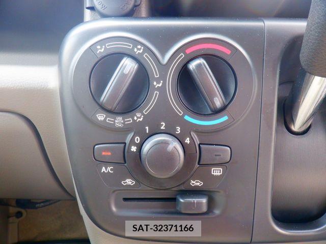 Suzuki EVERY 2023-07 301659-25