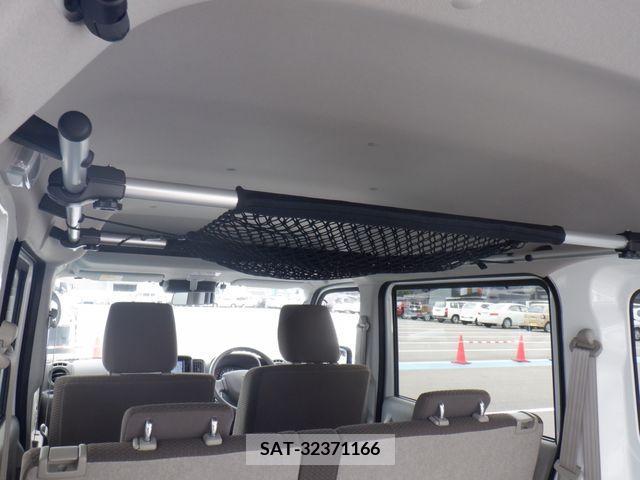 Suzuki EVERY 2023-07 301659-15