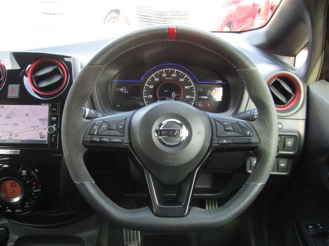 Nissan NOTE 2017-11 25041-9