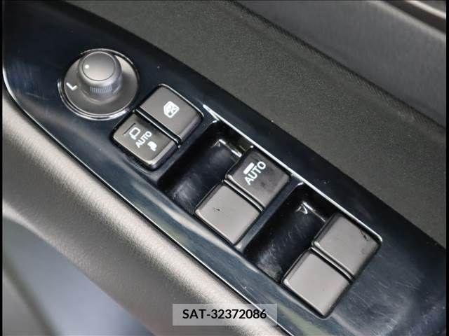 Mazda CX-5 2018-07 295900-16