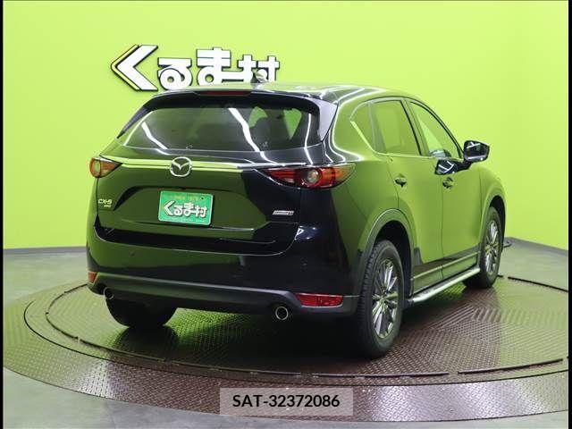 Mazda CX-5 2018-07 295900-1