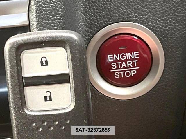 Honda FIT 2013-12 376890-4
