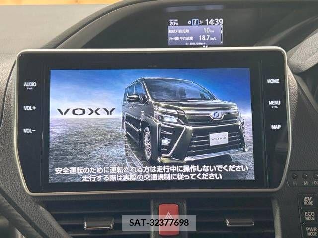 Toyota VOXY HYBRID 2019-01 289393-3