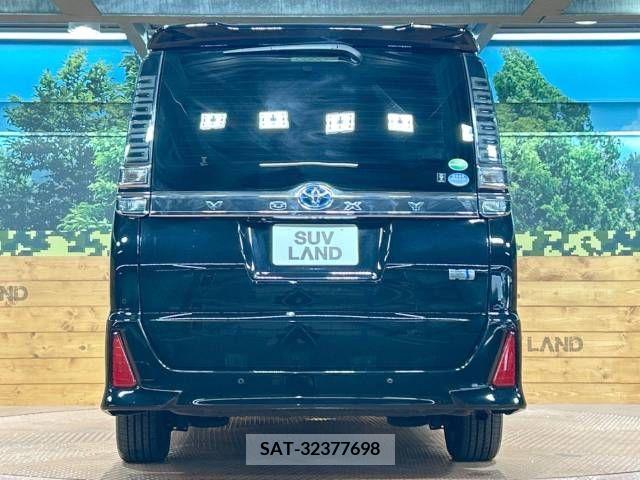 Toyota VOXY HYBRID 2019-01 289393-16