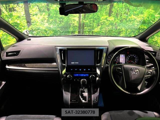 Toyota VELLFIRE 2017-09 394733-1