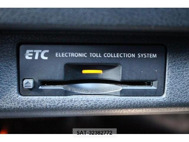 Nissan LEAF 2017-01 226351-6