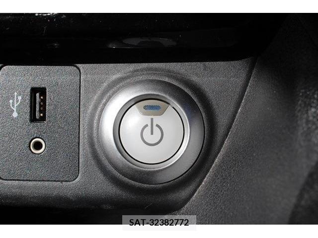 Nissan LEAF 2017-01 226351-5