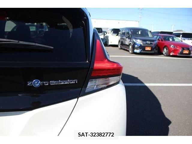 Nissan LEAF 2017-01 226351-13