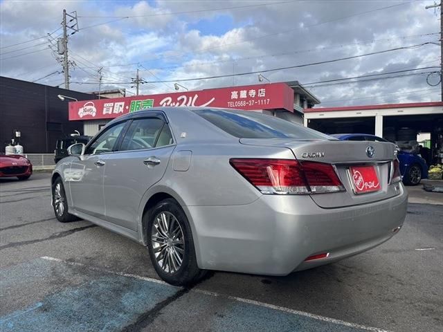 Toyota CROWN SEDAN 2015-11 11190-6