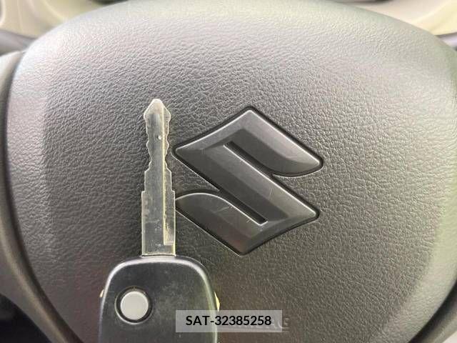 Suzuki ALTO 2019-04 389123-7