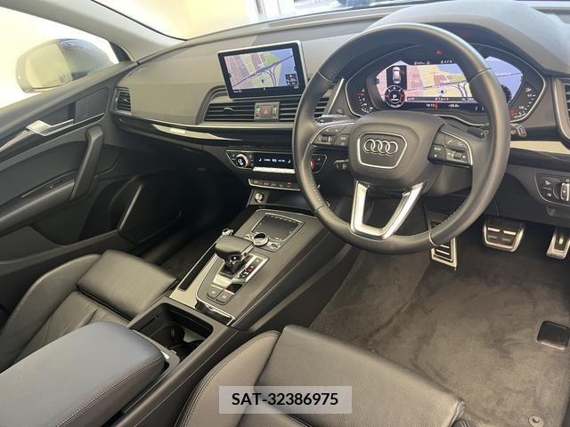 Audi Q5 2019-06 317969-7