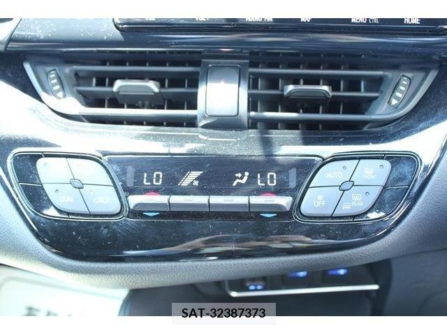 Toyota C-HR 2019-09 351857-5