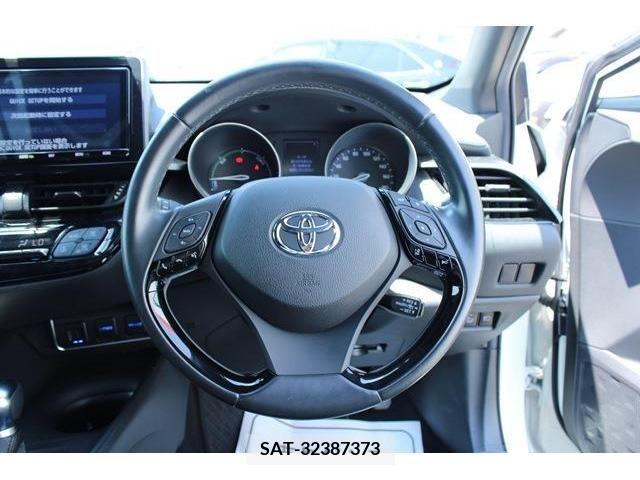 Toyota C-HR 2019-09 351857-15