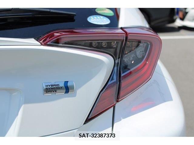Toyota C-HR 2019-09 351857-12