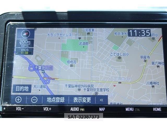 Toyota C-HR 2019-09 351857-1