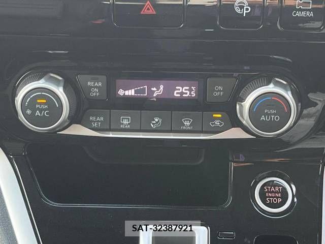 Nissan SERENA 2018-01 324933-8