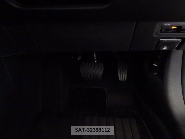 Nissan AURA 2021-12 331831-22
