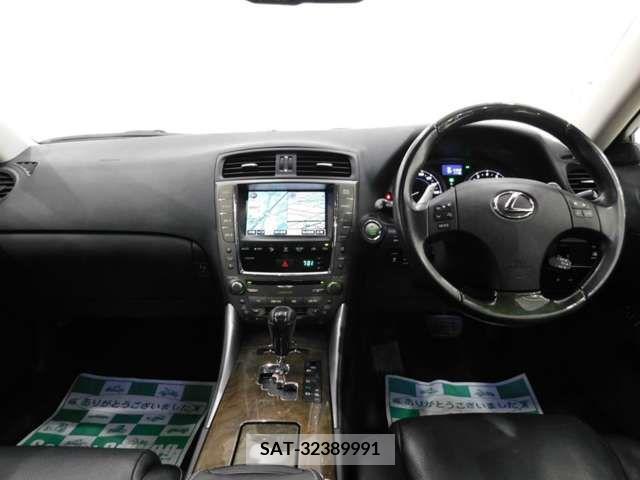 Lexus IS 2008-11 277515-1