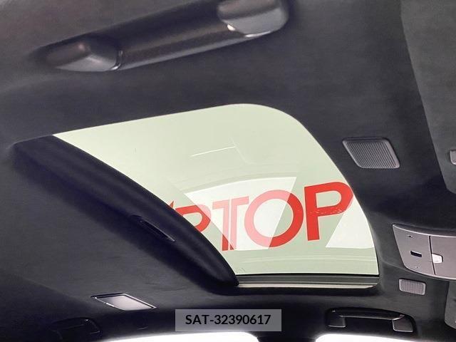 Lexus LS 2023-02 388116-5