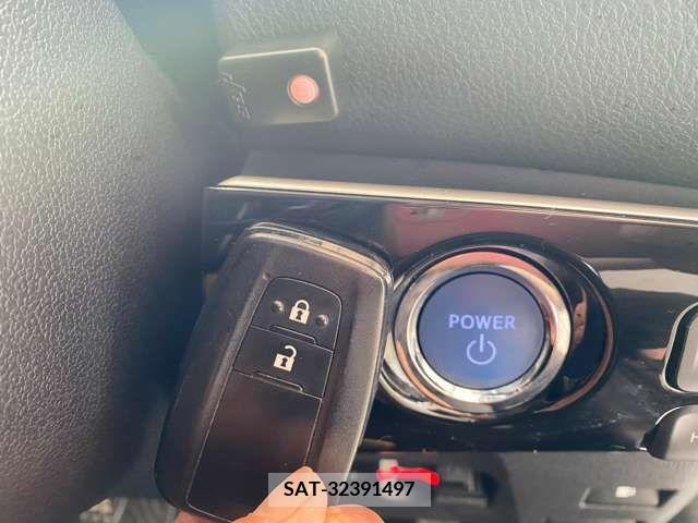 Toyota PRIUS 2017-11 283096-18
