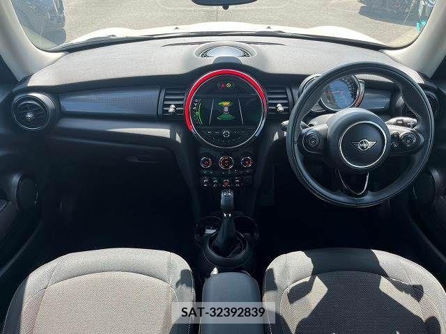 Bmw MINI 2020-04 277270-2