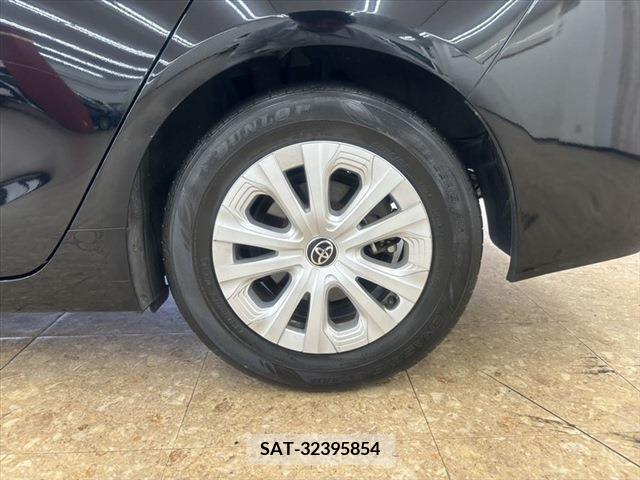 Toyota PRIUS 2022-02 283098-14