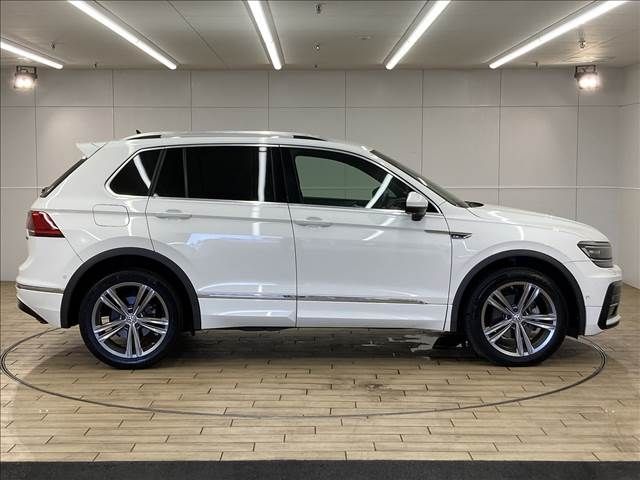 VolksWagen TIGUAN 2018-10 13413-16