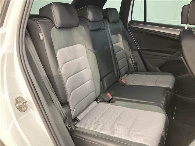 VolksWagen TIGUAN 2018-10 13413-12